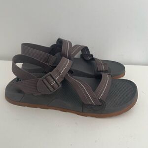 Chaco Sandals Shoes Grey Sport Hiking Mens Size 9 Adjustable Straps Comfort